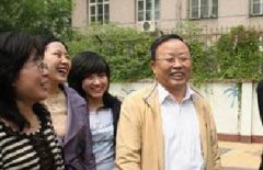 北京市樱花园中学校长——孙宝贵