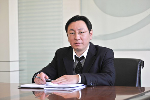 北京第九中学校长——郝显军