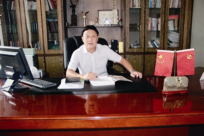 北京市大兴区兴华中学校长——李秀亭